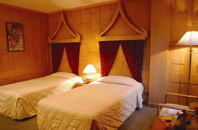 Ayutthaya Grand Hotel מראה חיצוני תמונה