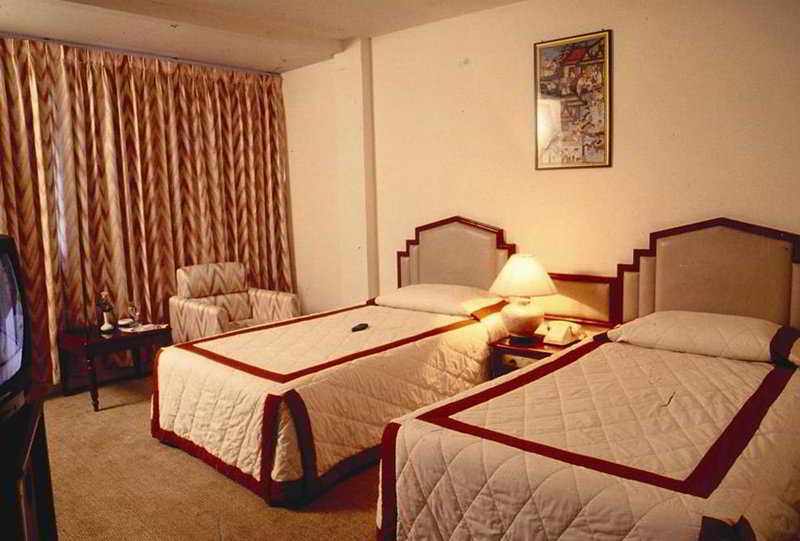Ayutthaya Grand Hotel מראה חיצוני תמונה