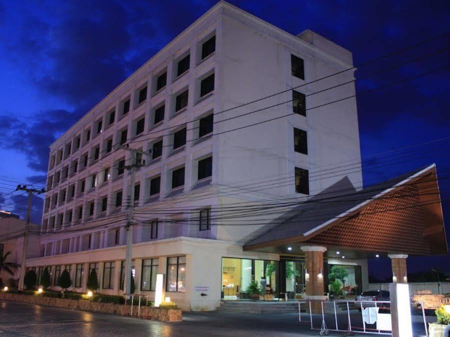 Ayutthaya Grand Hotel מראה חיצוני תמונה